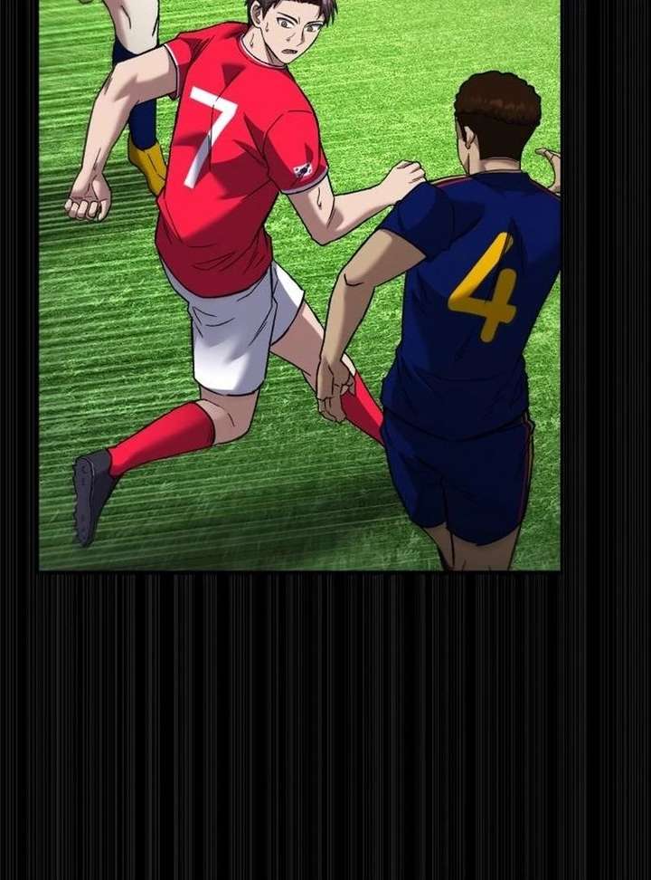 The genius midfielder’s passes are special Chapter 38 - Page 71