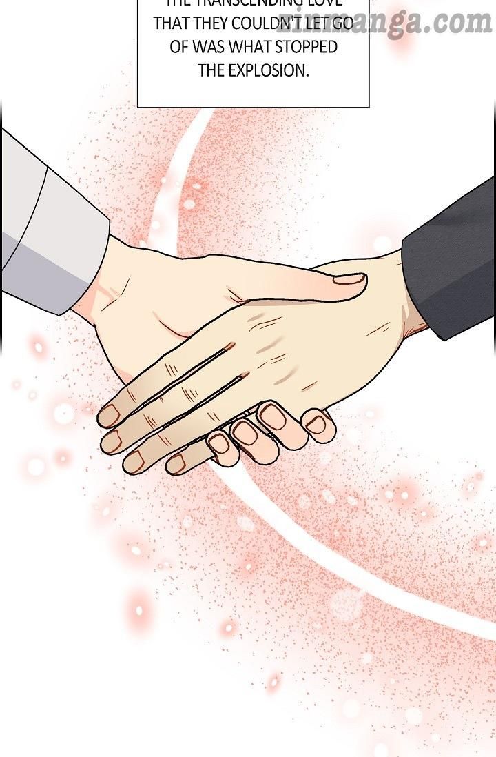 The Younger Male Lead Fell For Me Before The Destruction Chapter 79 - Page 42